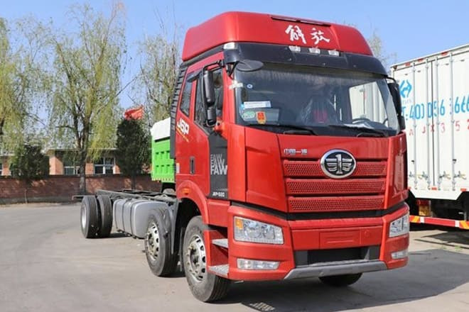 FAW New FAW JIEFANG Trucks for Sale in Qatar - Truk sasis: gambar 2 FAW New FAW JIEFANG Trucks for Sale in Qatar - Truk sasis: gambar 2