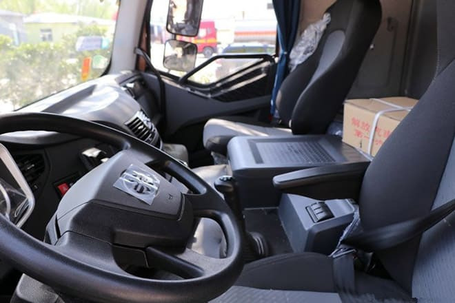 FAWA FAW Truck J6P New Model for Sale in Sierra Leone - Truk sasis: gambar 5 FAWA FAW Truck J6P New Model for Sale in Sierra Leone - Truk sasis: gambar 5