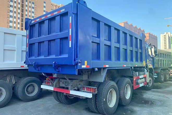 SINOTRUK Sinotruk Howo 380 New Dump Trucks for Sale in Côte d'Ivoire - Truk jungkit: gambar 4 SINOTRUK Sinotruk Howo 380 New Dump Trucks for Sale in Côte d'Ivoire - Truk jungkit: gambar 4