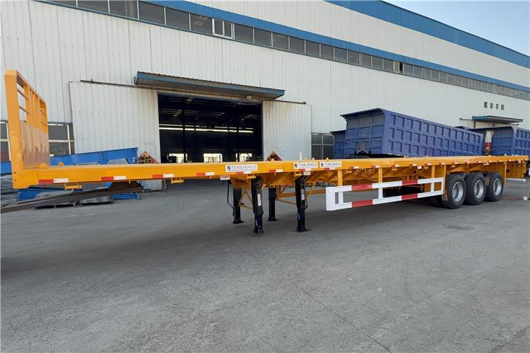 TITAN 3 Axle 24m Extendable Flatbed Trailer for Sale In Chile - Semi-trailer pengangkut mobil: gambar 3 TITAN 3 Axle 24m Extendable Flatbed Trailer for Sale In Chile - Semi-trailer pengangkut mobil: gambar 3