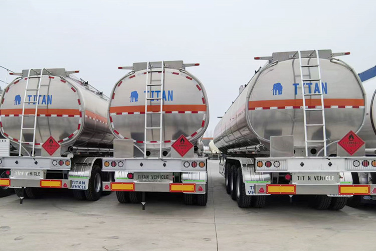 TITAN 3 Axle 42000liter Aluminum Tanker Trailer for Sale in Mali - Semi-trailer tangki: gambar 2 TITAN 3 Axle 42000liter Aluminum Tanker Trailer for Sale in Mali - Semi-trailer tangki: gambar 2