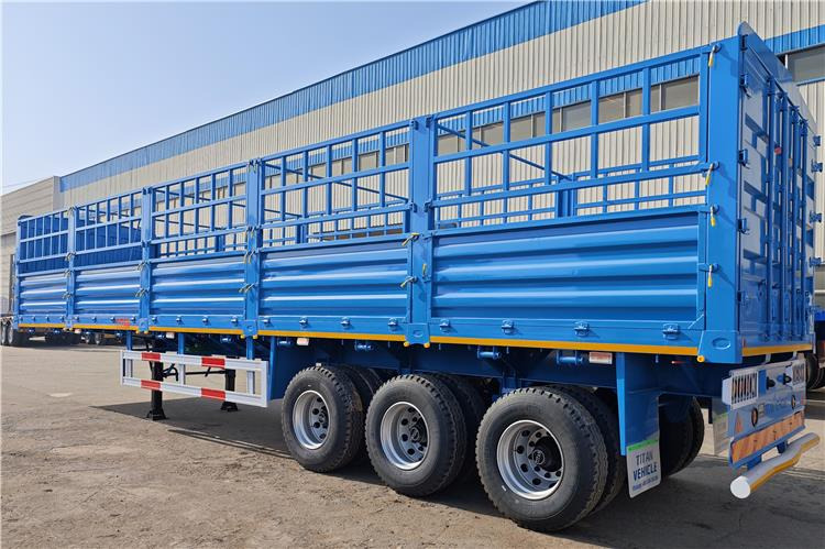 TITAN 3 Axle Livestock Semi Trailer for Sale In Kenya - Semi-trailer pengangkut hewan: gambar 5 TITAN 3 Axle Livestock Semi Trailer for Sale In Kenya - Semi-trailer pengangkut hewan: gambar 5