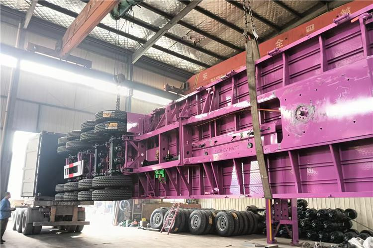 TITAN 4 Axle 40ft Flatbed Semi Trailer for Sale In Guam - Semi-trailer flatbed: gambar 4 TITAN 4 Axle 40ft Flatbed Semi Trailer for Sale In Guam - Semi-trailer flatbed: gambar 4