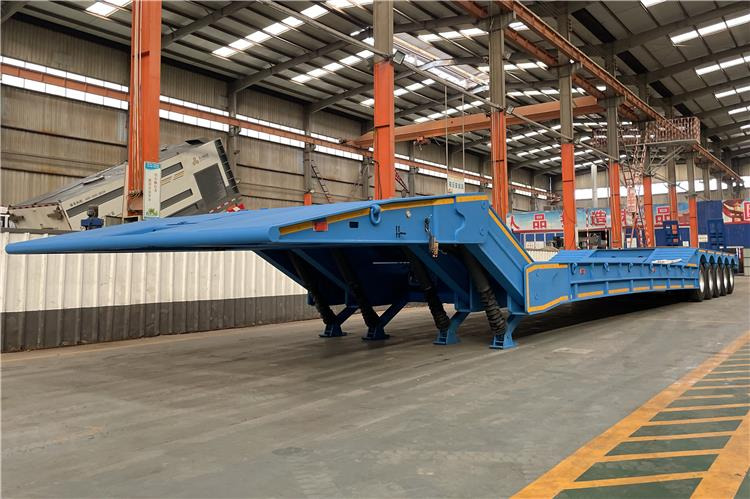 TITAN 4 Axle Folding Gooseneck Trailer for Sale In Zambia - Semi-trailer low bed: gambar 1 TITAN 4 Axle Folding Gooseneck Trailer for Sale In Zambia - Semi-trailer low bed: gambar 1