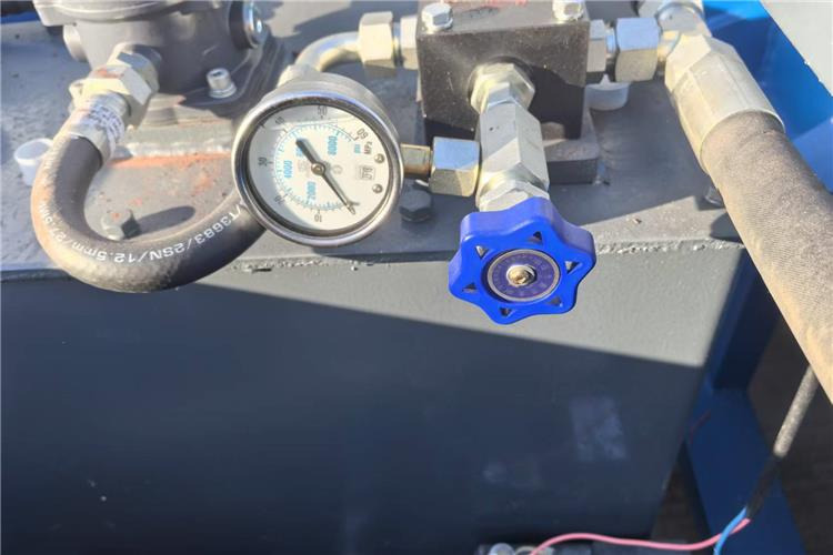 TITAN 4 Line 8 Axle Folding Gooseneck Trailer for Sale In Sudan - Semi-trailer low bed: gambar 4 TITAN 4 Line 8 Axle Folding Gooseneck Trailer for Sale In Sudan - Semi-trailer low bed: gambar 4