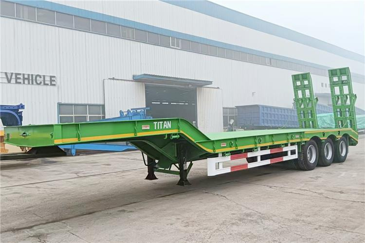 TITAN 80 Ton Equal Width Low Bed Truck Trailer for Sale In Ghana - Semi-trailer low bed: gambar 1 TITAN 80 Ton Equal Width Low Bed Truck Trailer for Sale In Ghana - Semi-trailer low bed: gambar 1