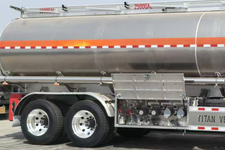 TITAN Aluminum Tanker Trailer for Sale in Malawi - Semi-trailer tangki: gambar 4 TITAN Aluminum Tanker Trailer for Sale in Malawi - Semi-trailer tangki: gambar 4