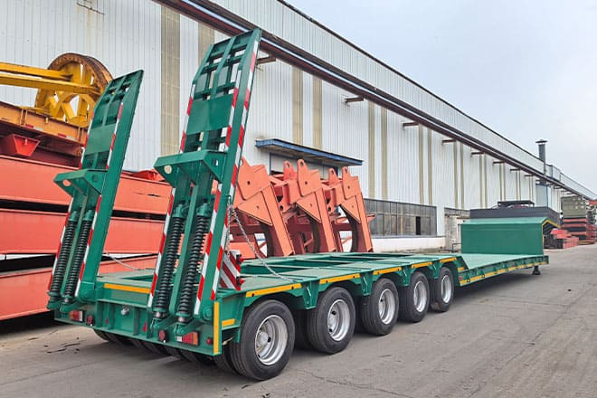 TITAN Hydraulic Extendable Low Bed Trailer for Sale in Kazakhstan - Semi-trailer low bed: gambar 2 TITAN Hydraulic Extendable Low Bed Trailer for Sale in Kazakhstan - Semi-trailer low bed: gambar 2