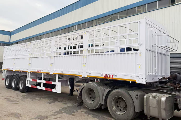 TITAN Livestock Fence Semi Trailer for Sale in Malawi - Semi-trailer pengangkut hewan: gambar 2 TITAN Livestock Fence Semi Trailer for Sale in Malawi - Semi-trailer pengangkut hewan: gambar 2
