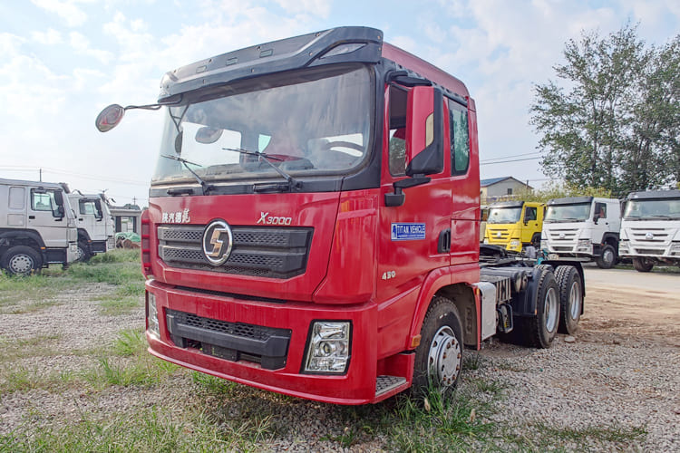 SHACMAN Second Hand Shacman Tractor Trailer for Sale in Tanzania - Tractor head: gambar 1 SHACMAN Second Hand Shacman Tractor Trailer for Sale in Tanzania - Tractor head: gambar 1