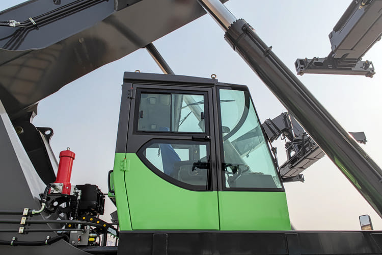 XCMG Reach Stacker Price for Sale in Guyana - Penanganan kontainer: gambar 4 XCMG Reach Stacker Price for Sale in Guyana - Penanganan kontainer: gambar 4