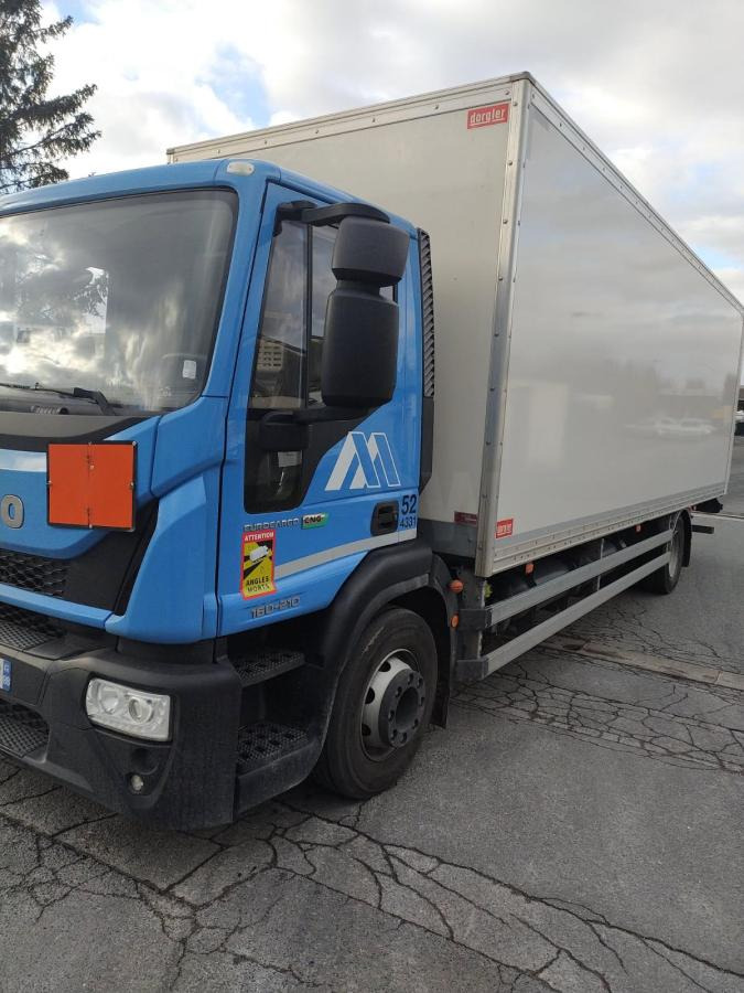 Iveco Eurocargo - Truk box: gambar 5 Iveco Eurocargo - Truk box: gambar 5