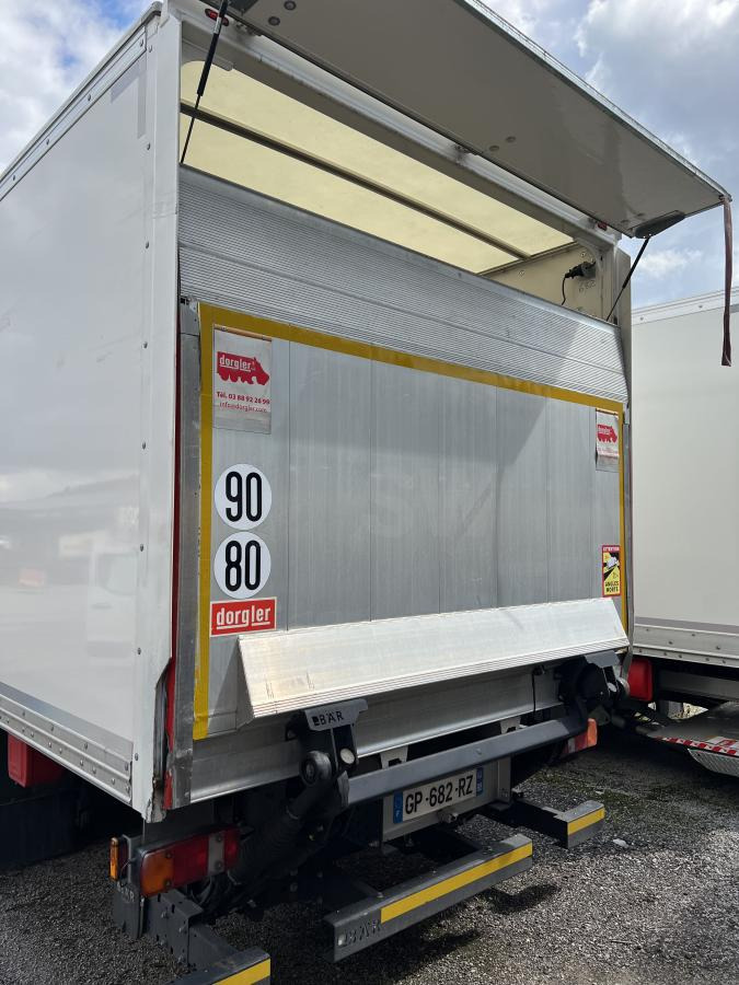 MAN TGS 18.360 - Truk box: gambar 3 MAN TGS 18.360 - Truk box: gambar 3
