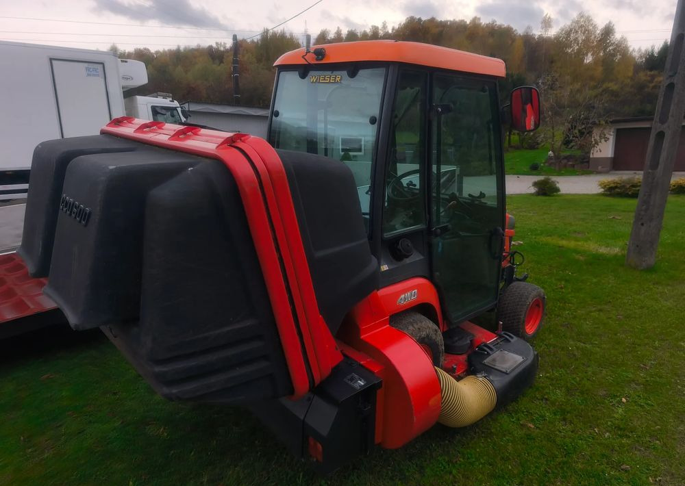 Kubota BX350 4x4 Traktorek komunalny kosiarka pług piaskarka pełen osprzęt - Traktor kota: gambar 5 Kubota BX350 4x4 Traktorek komunalny kosiarka pług piaskarka pełen osprzęt - Traktor kota: gambar 5