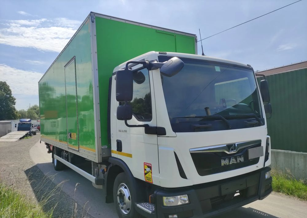 MAN TGL 12.180 podwozie do zabudowy - Truk sasis: gambar 4 MAN TGL 12.180 podwozie do zabudowy - Truk sasis: gambar 4