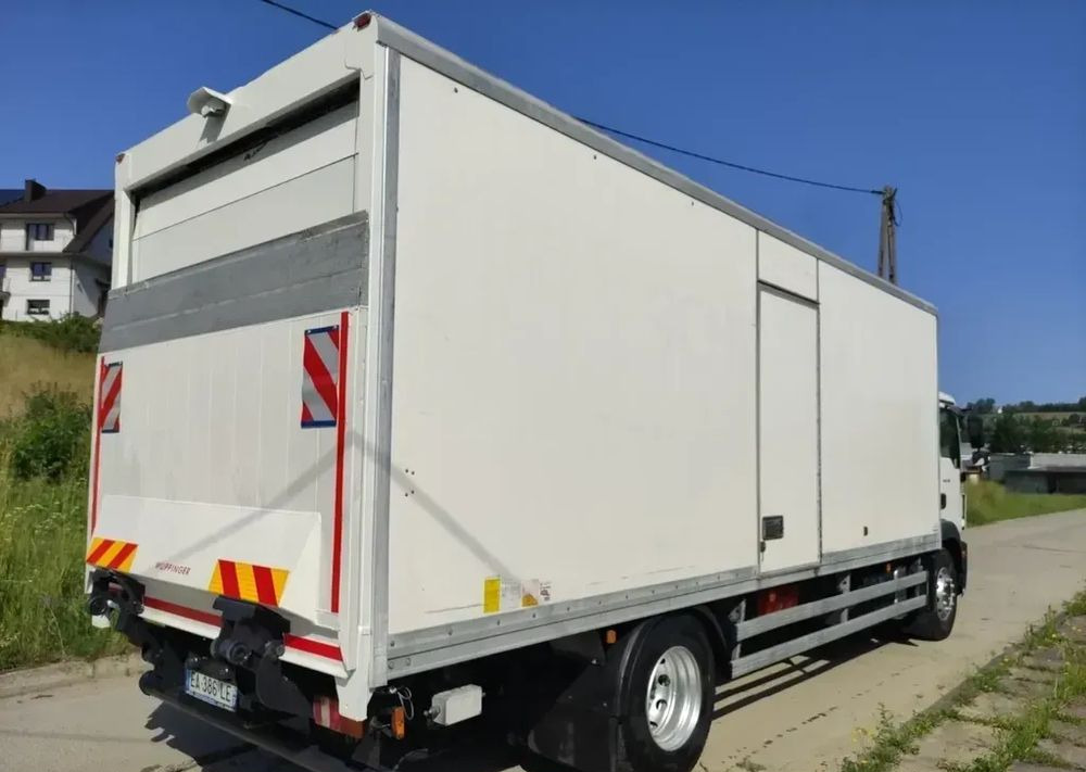 MAN TGM 18.290 kontener , winda - Truk box: gambar 2 MAN TGM 18.290 kontener , winda - Truk box: gambar 2