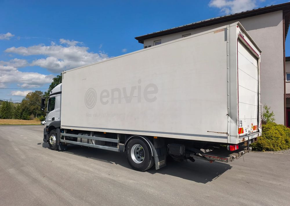 Mercedes-Benz ACTROS 18.360 kontener 18 p , winda - Truk box: gambar 4 Mercedes-Benz ACTROS 18.360 kontener 18 p , winda - Truk box: gambar 4