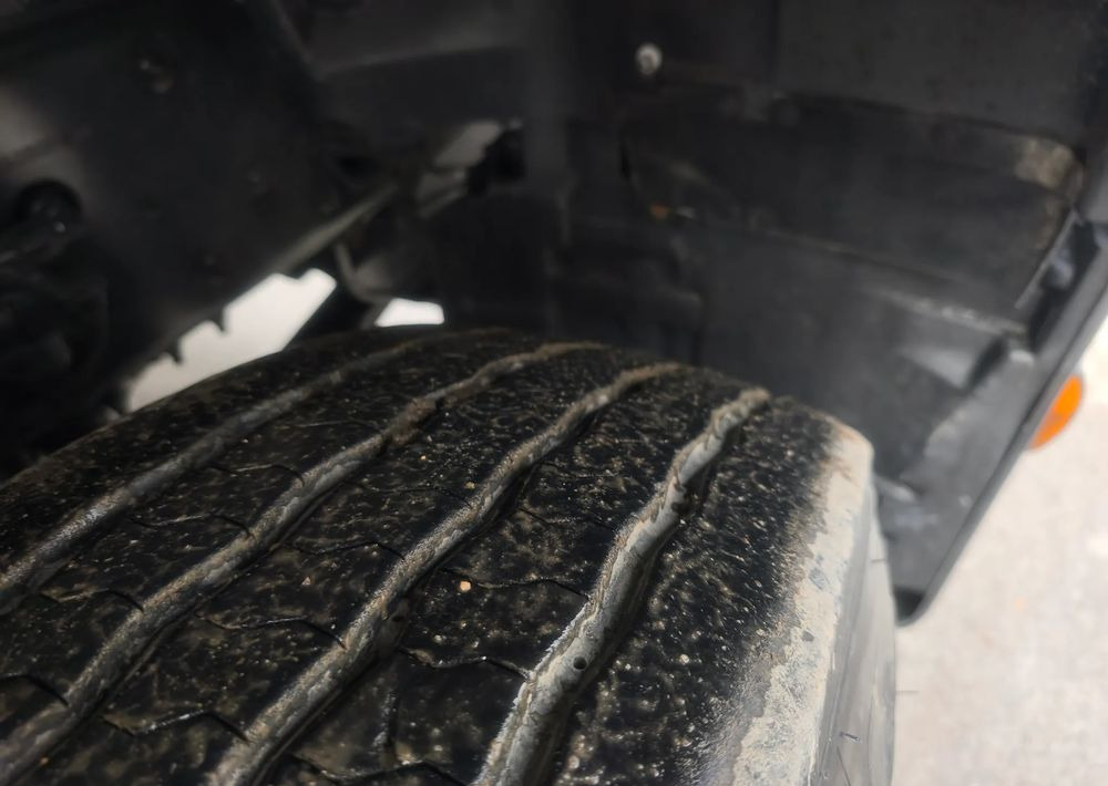 Renault Gama D 26.320 skrzynia hds palfinger PK15500 - Truk flatbed, Truk derek: gambar 3 Renault Gama D 26.320 skrzynia hds palfinger PK15500 - Truk flatbed, Truk derek: gambar 3