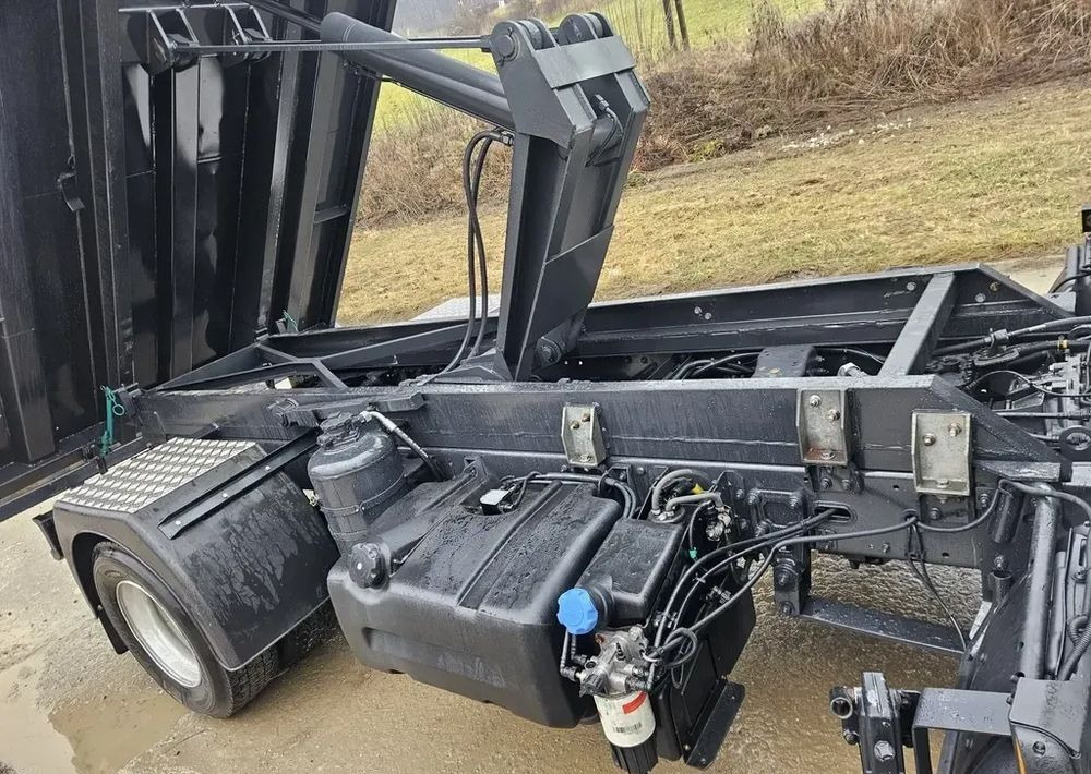 Renault Midlum 220 Dxi wywrot wywrotka kiper blokada - Truk jungkit: gambar 5 Renault Midlum 220 Dxi wywrot wywrotka kiper blokada - Truk jungkit: gambar 5