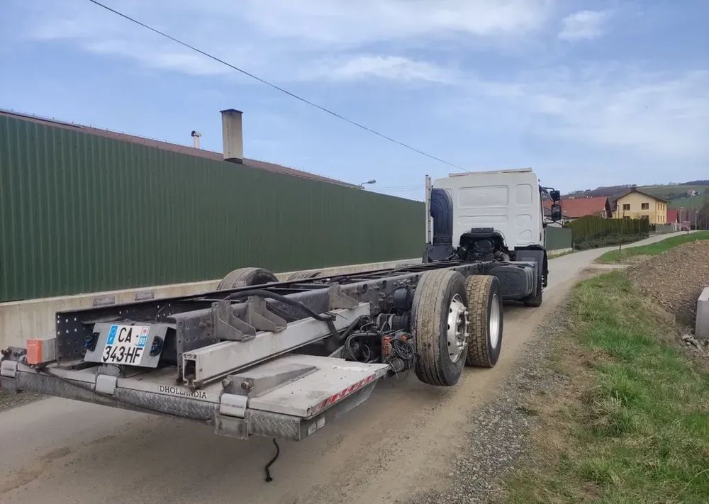 Renault Premium 26.380 Dxi 6x2 rama do zabudowy - Truk sasis: gambar 3 Renault Premium 26.380 Dxi 6x2 rama do zabudowy - Truk sasis: gambar 3