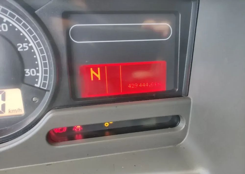 Renault Premium 26.380 Dxi 6x2 rama do zabudowy - Truk sasis: gambar 5 Renault Premium 26.380 Dxi 6x2 rama do zabudowy - Truk sasis: gambar 5