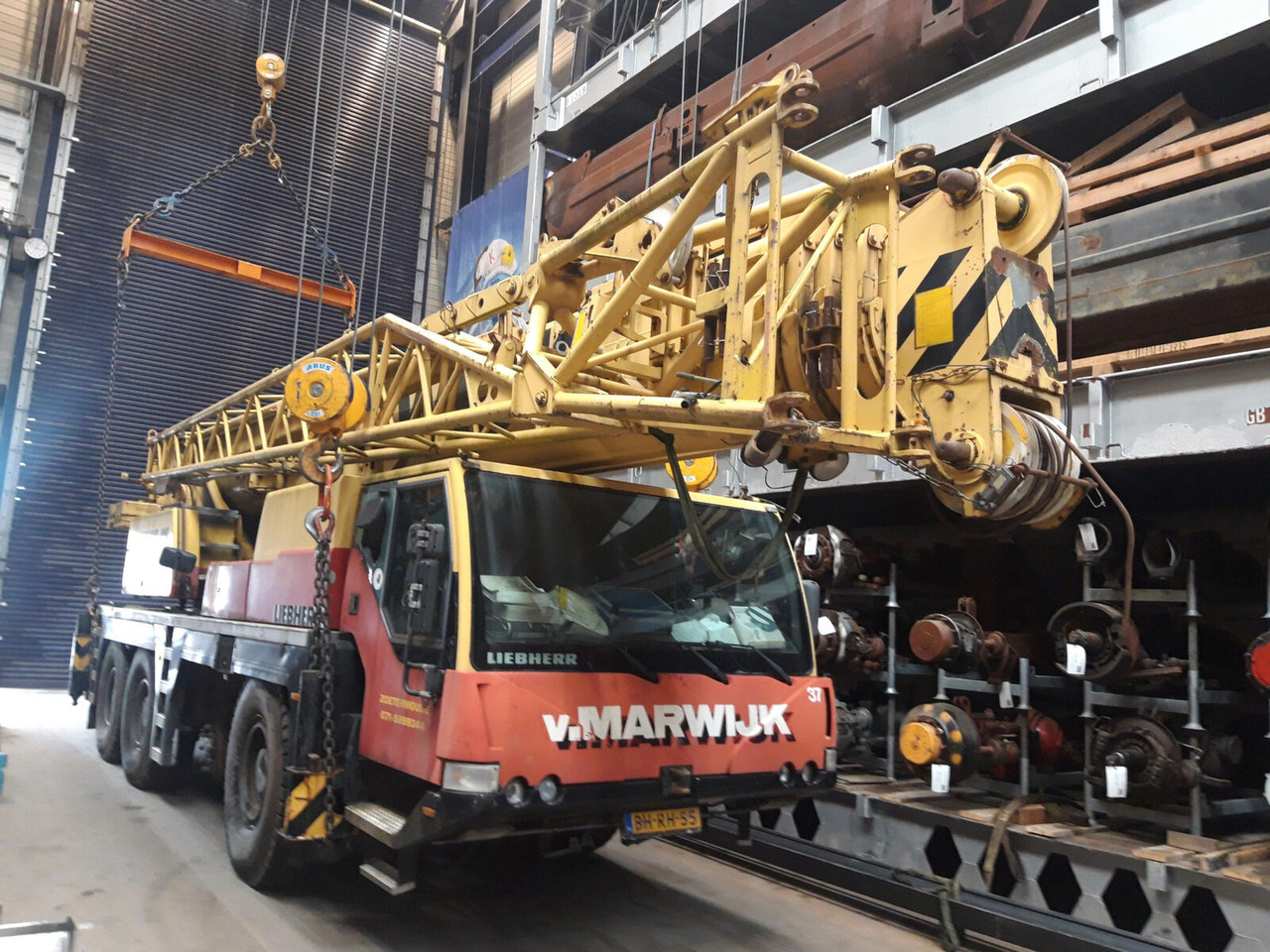 Liebherr LTM 1060-2 - Derek bergerak: gambar 1 Liebherr LTM 1060-2 - Derek bergerak: gambar 1