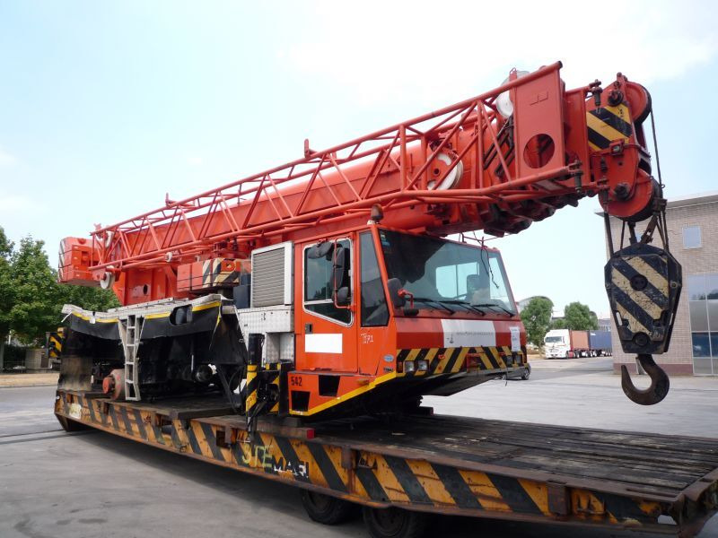 Terex AC 205 for parts - Derek bergerak: gambar 1 Terex AC 205 for parts - Derek bergerak: gambar 1