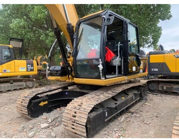 2021 Caterpillar 318D2 - Ekskavator perayap: gambar 2 2021 Caterpillar 318D2 - Ekskavator perayap: gambar 2