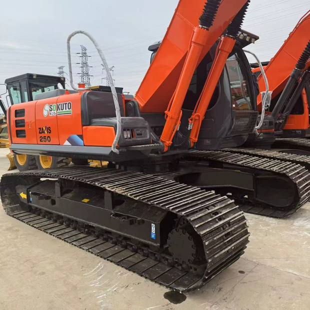 2022 Hitachi ZX250 - Ekskavator perayap: gambar 4 2022 Hitachi ZX250 - Ekskavator perayap: gambar 4