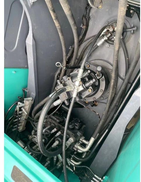 Ekskavator perayap 2022 KOBELCO SK210: gambar 16