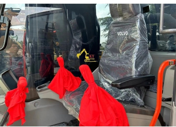 2022 Volvo EC 350 - Ekskavator perayap: gambar 4 2022 Volvo EC 350 - Ekskavator perayap: gambar 4