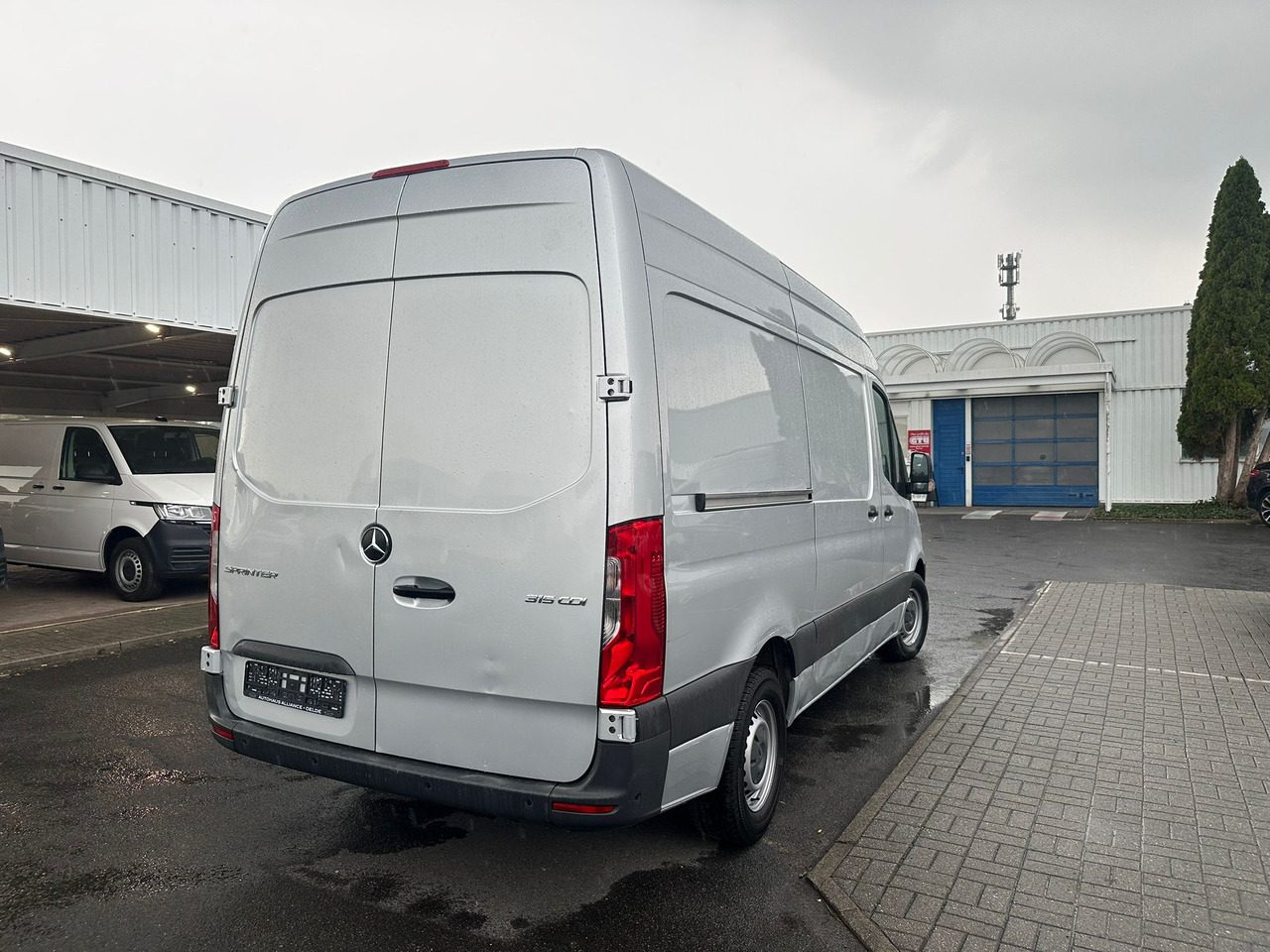MERCEDES-BENZ Sprinter - Van panel: gambar 4 MERCEDES-BENZ Sprinter - Van panel: gambar 4