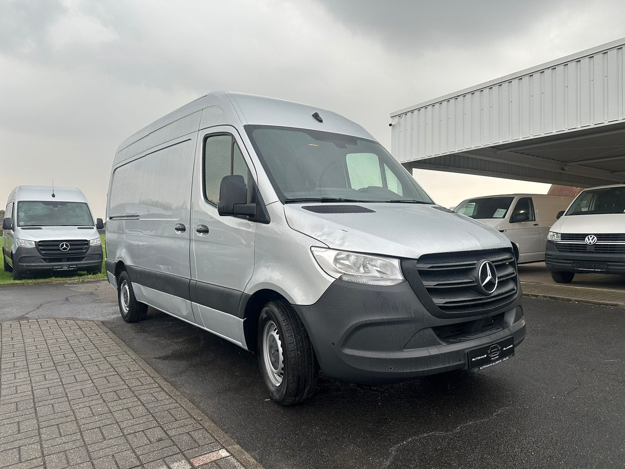 MERCEDES-BENZ Sprinter - Van panel: gambar 2 MERCEDES-BENZ Sprinter - Van panel: gambar 2