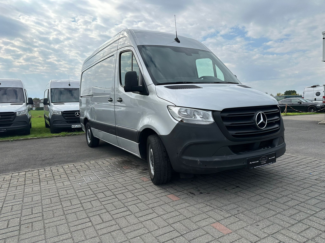 MERCEDES-BENZ Sprinter - Van panel: gambar 5 MERCEDES-BENZ Sprinter - Van panel: gambar 5