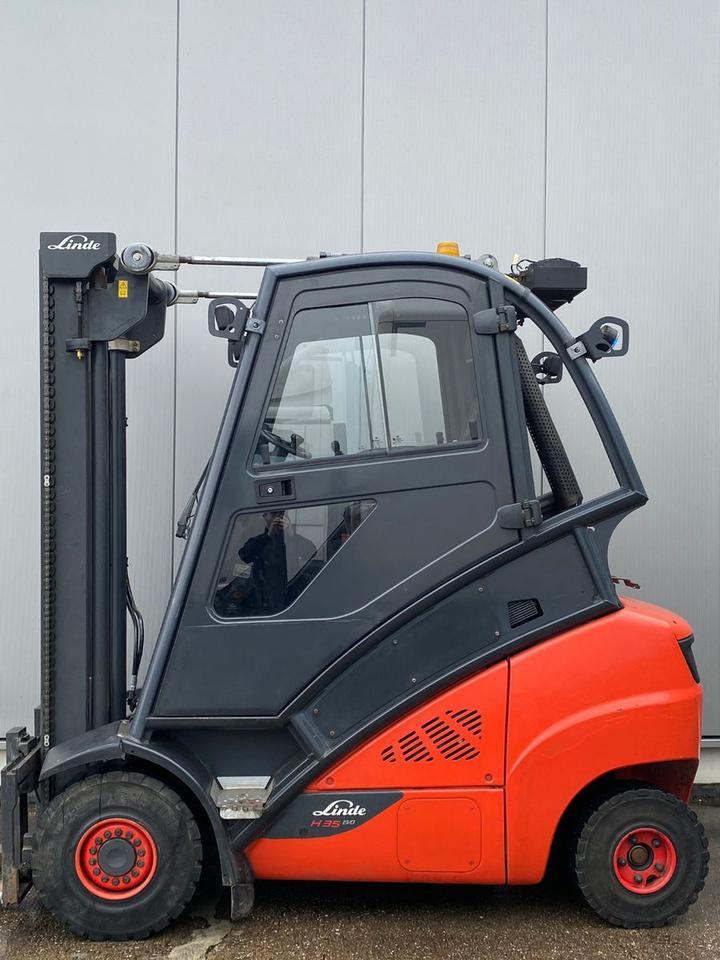 Linde Linde H 35 T - 6.012 h - Seitenschieber - - Forklift LPG: gambar 1 Linde Linde H 35 T - 6.012 h - Seitenschieber - - Forklift LPG: gambar 1