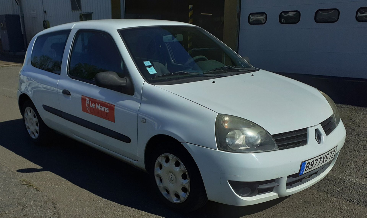 8977-XS-72 - RENAULT Clio Campus 1.5 dci - Mobil: gambar 2 8977-XS-72 - RENAULT Clio Campus 1.5 dci - Mobil: gambar 2