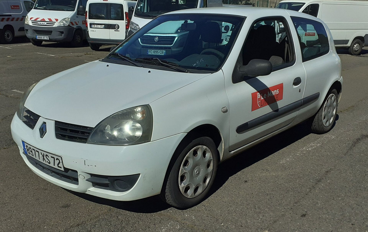 8977-XS-72 - RENAULT Clio Campus 1.5 dci - Mobil: gambar 1 8977-XS-72 - RENAULT Clio Campus 1.5 dci - Mobil: gambar 1