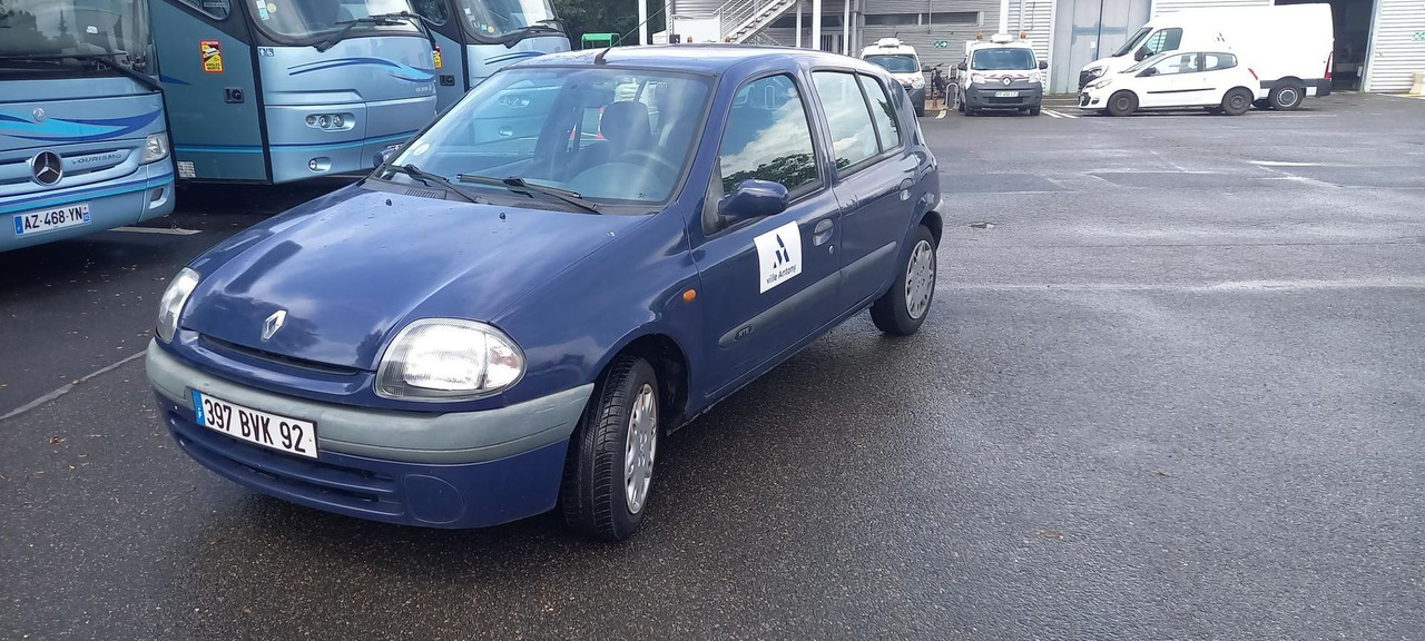 CLIO SANS CONTROLE TECHNIQUE - Mobil: gambar 1 CLIO SANS CONTROLE TECHNIQUE - Mobil: gambar 1