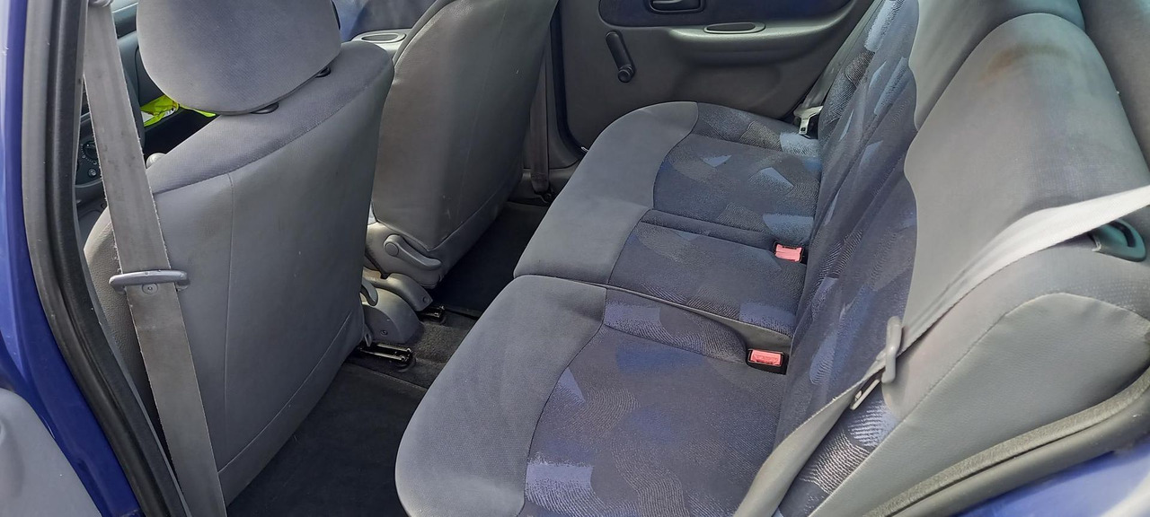 CLIO SANS CONTROLE TECHNIQUE - Mobil: gambar 4 CLIO SANS CONTROLE TECHNIQUE - Mobil: gambar 4