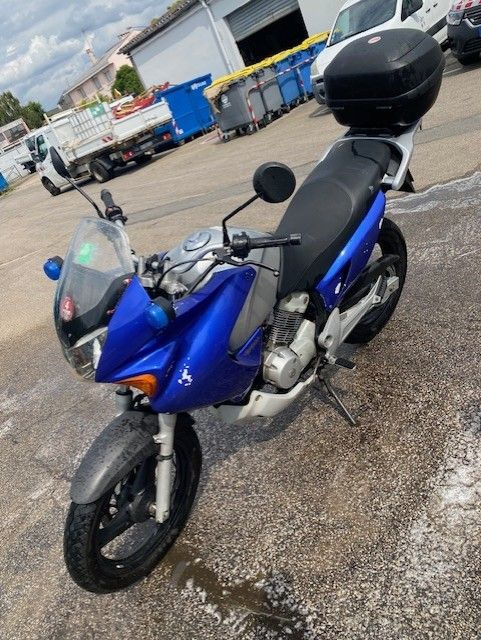 HONDA 125 VARADERO ROULE REVISION A PREVOIR - Sepeda motor: gambar 2 HONDA 125 VARADERO ROULE REVISION A PREVOIR - Sepeda motor: gambar 2