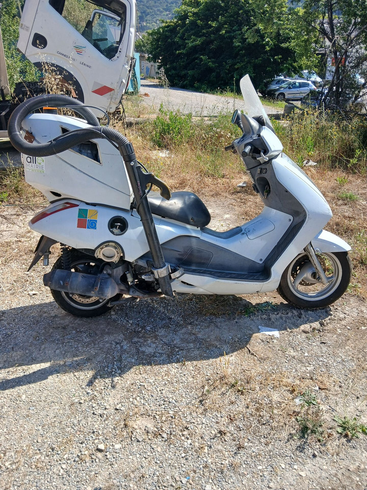 MOTO CROTTE HONDA PANTHEON . - Sepeda motor: gambar 1 MOTO CROTTE HONDA PANTHEON . - Sepeda motor: gambar 1