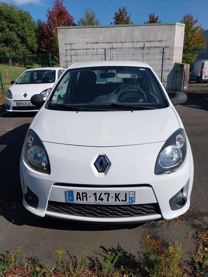 Renault Twingo PH2 GPL. Contrôle technique défavorable pour - Mobil: gambar 1 Renault Twingo PH2 GPL. Contrôle technique défavorable pour - Mobil: gambar 1