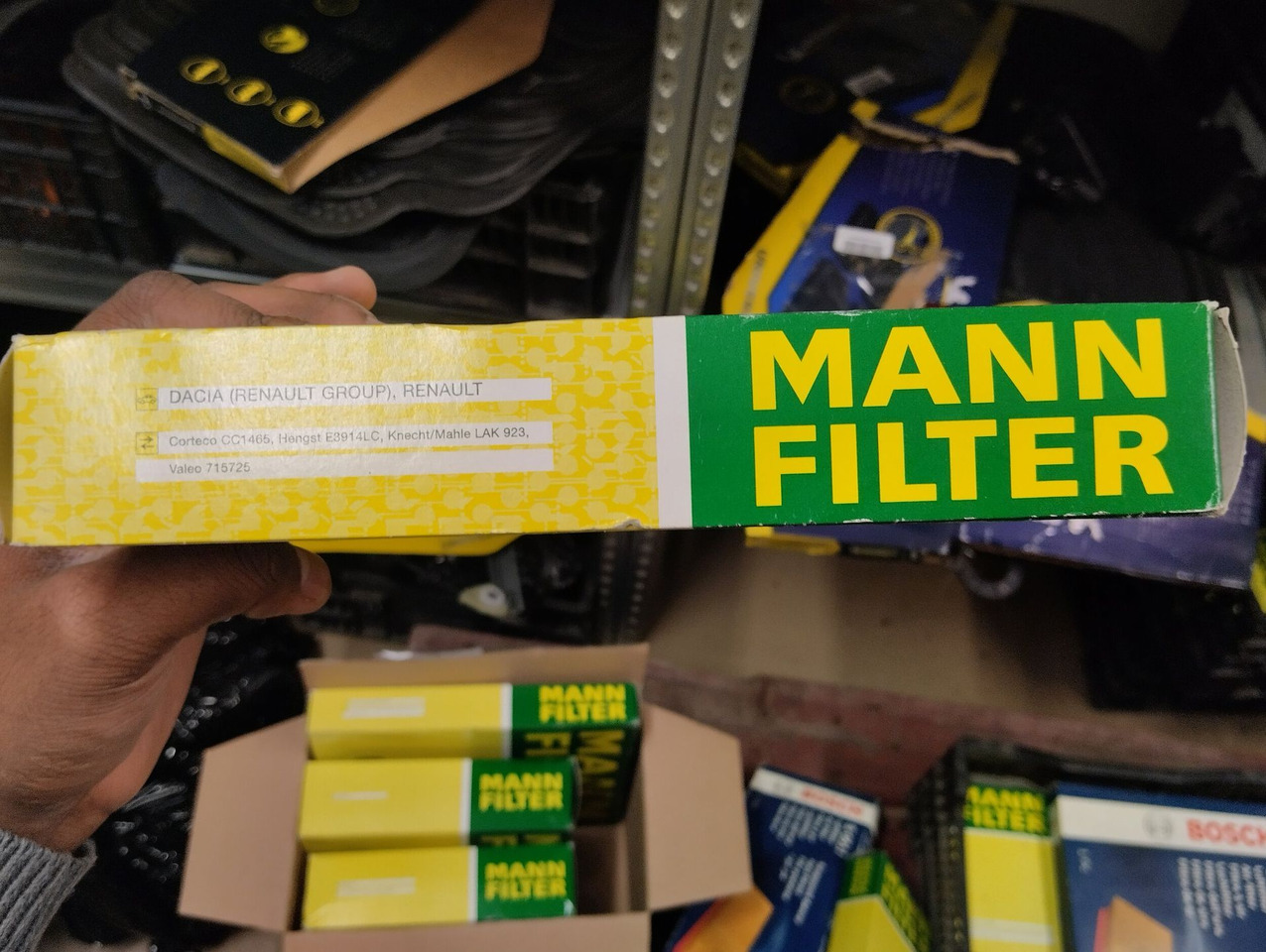 Vente de pièces détachées: FILTRES A AIR - Filter udara untuk Mobil: gambar 5 Vente de pièces détachées: FILTRES A AIR - Filter udara untuk Mobil: gambar 5