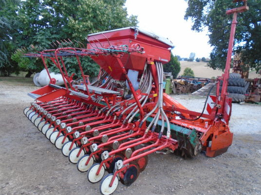 Kverneland das + Kuhn herse rotative - Menggabungkan bor benih: gambar 5 Kverneland das + Kuhn herse rotative - Menggabungkan bor benih: gambar 5