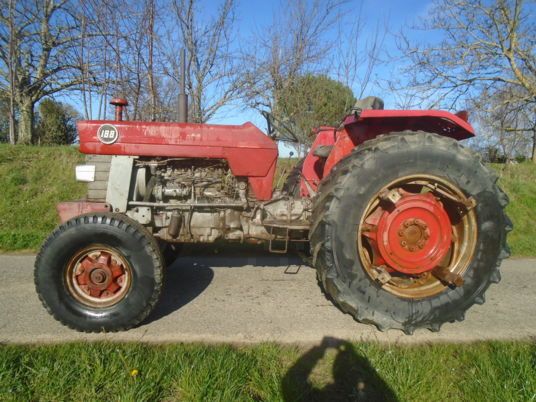 Massey Ferguson 188 - Traktor: gambar 1 Massey Ferguson 188 - Traktor: gambar 1