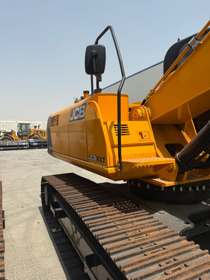JCB 225 - Ekskavator: gambar 4 JCB 225 - Ekskavator: gambar 4