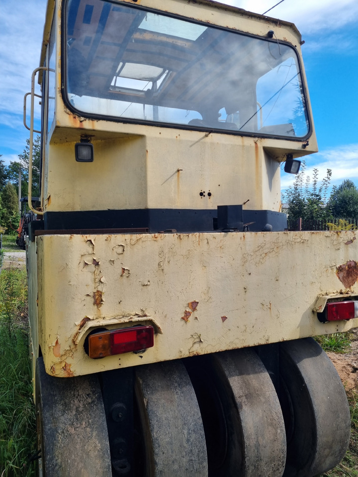Stavostroj GRW 101 - Roller pneumatik: gambar 4 Stavostroj GRW 101 - Roller pneumatik: gambar 4