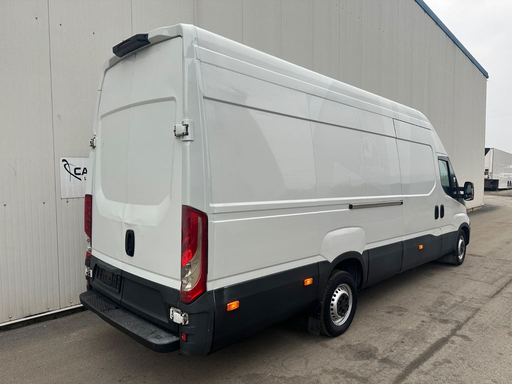 Iveco Daily 35S14 HiMatic L4H3 Maxi Iveco Daily 35S14 HiMatic L4H3 Maxi - Van panel: gambar 4 Iveco Daily 35S14 HiMatic L4H3 Maxi Iveco Daily 35S14 HiMatic L4H3 Maxi - Van panel: gambar 4