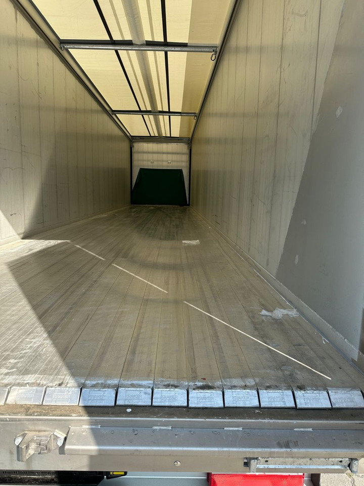 Kraker CF-200ZL Lift 92m³ Müllplane - Semi-trailer dengan lantai berjalan: gambar 5 Kraker CF-200ZL Lift 92m³ Müllplane - Semi-trailer dengan lantai berjalan: gambar 5