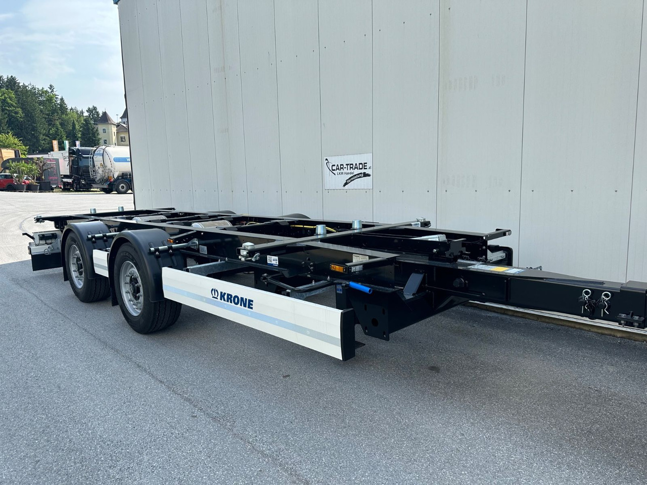 Krone ZZW 18elE10 Tadem BPW Maxi Krone ZZW 18elE10 Tadem BPW Maxi - Trailer pengangkut mobil: gambar 2 Krone ZZW 18elE10 Tadem BPW Maxi Krone ZZW 18elE10 Tadem BPW Maxi - Trailer pengangkut mobil: gambar 2